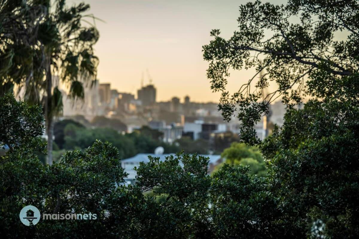 Studio Apt With Parking Balcony & Water Views Sydney Exteriér fotografie